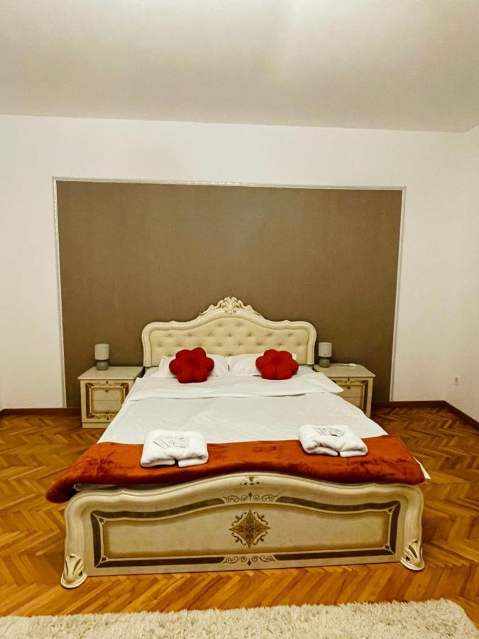 Londof Schei Apartments - Downtown Brașov Exterior foto