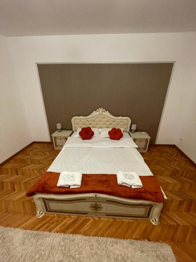 Londof Schei Apartments - Downtown Brașov Exterior foto